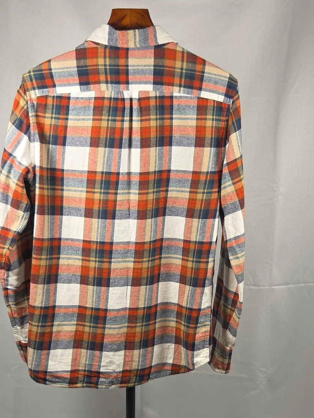 J. Crew Men’s Long-Sleeve Plaid Button-Down Flannel Orange, Blue, and Cream Sz S